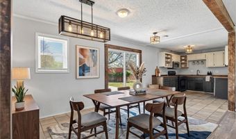 904 22nd St, Barling, AR 72923