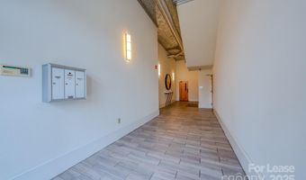 124 College Street Unit 3Rd Floor 3Rd Floor, Asheville, NC 28801