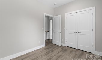 128 Rock Hill Rd, Asheville, NC 28803