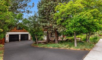 157 NW Black Hawk Ave, Bend, OR 97703