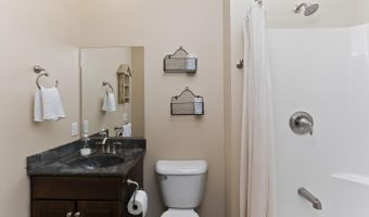 227 Landbridge Dr, Altamont, NY 12009