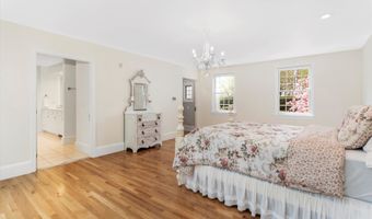 19 Pinnacle Rd, Amherst, NH 03031