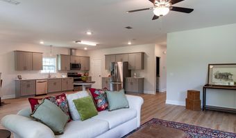 415 Charles St, Bainbridge, GA 39819