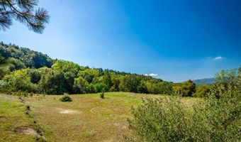 9 Valley Oak Dr, Ahwahnee, CA 93601