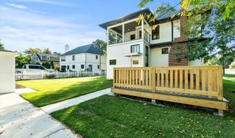 415 N Haddow Ave, Arlington Heights, IL 60004