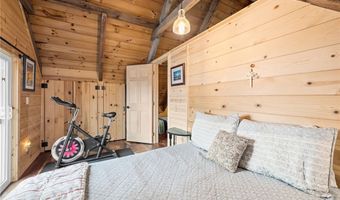 5825 Lake Rd 9, Ashtabula, OH 44004