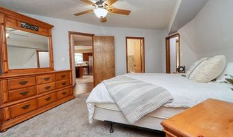 17200 Pella Rd, Adams, NE 68301