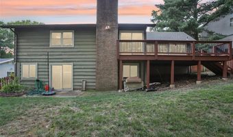 1520 Ploma Dr, Ballwin, MO 63021
