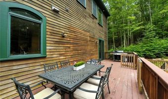 85 Gold Mine Rd, Glocester, RI 02814