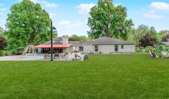27 Southview Ter S, Middletown, NJ 07748