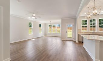 7035 New Horizons Ln, Boiling Springs, SC 29316