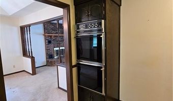2213 Millwood Dr, Atchison, KS 66002