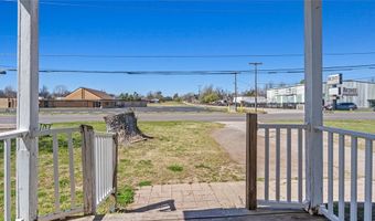 3306 N Rockwell Ave, Bethany, OK 73008