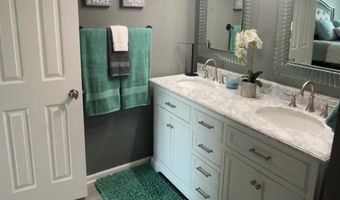 7508 Farm View Cir W, Indianapolis, IN 46256