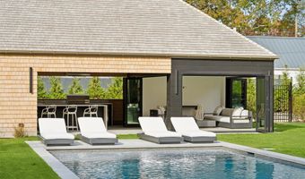 510 Abrahams Path, Amagansett, NY 11930