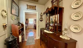 713 N Mesquite St, Hico, TX 76457