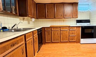 804 Grand Ave, Aliquippa, PA 15001