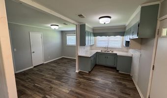 202 Katherine Dr, Albertville, AL 35951
