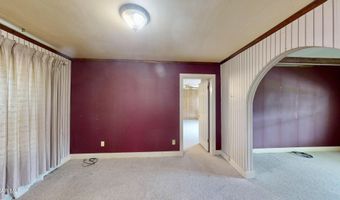 122 E 25th Ave, Altoona, PA 16601
