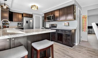 1025 W ROBERTS Ave, Appleton, WI 54914