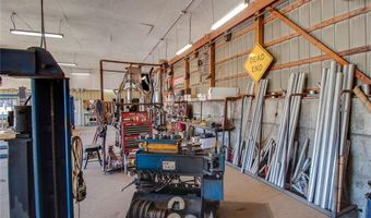 808 E Broadway, Alton, IL 62002