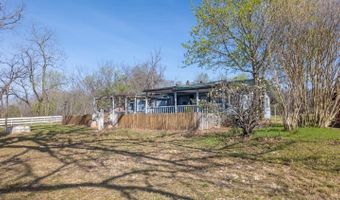 1079 Ff Hwy, Alton, MO 65606