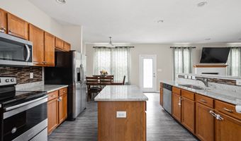 2908 Sleeping Ridge Way, Indianapolis, IN 46217