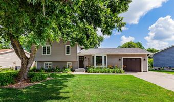 701 Garden Rd, Ames, IA 50010