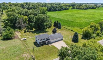 30020 Prier, Dyersville, IA 52040