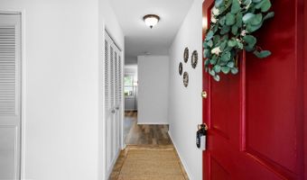 12112 FOXHILL Ln, Bowie, MD 20715