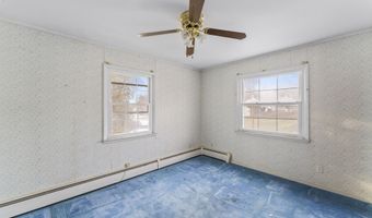 32 Brentwood Dr, Bloomfield, CT 06002