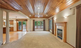8681 144th Street Ct, Apple Valley, MN 55124