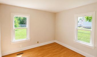 1011 Cochrane St, Aberdeen, SD 57401