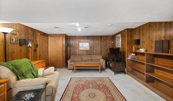 103 Rollingwood Dr, North Kingstown, RI 02852