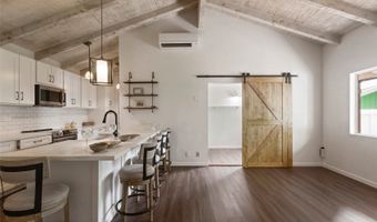 1482 Honokahua St, Honolulu, HI 96825
