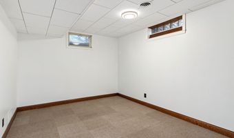 1804 LAUREL Dr, Cheyenne, WY 82009