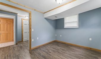 104 W Oak St, Archie, MO 64725