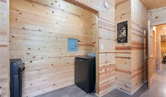 1671 Burns Ct, Austin, IN 47102