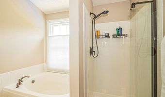 2 REDFERN Pl, Boonsboro, MD 21713