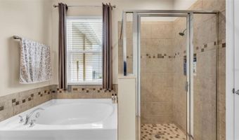 132 MAGNETA Loop, Auburndale, FL 33823