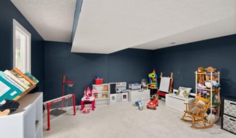 43273 CLEARNIGHT Ter, Ashburn, VA 20147