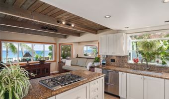 59-557 Ke Iki Rd A, Haleiwa, HI 96712