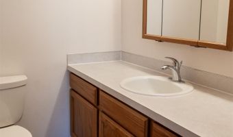 1565 NE 11th St, Benton City, WA 99320