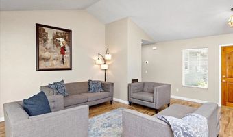 1561 Conway Dr, Escondido, CA 92027