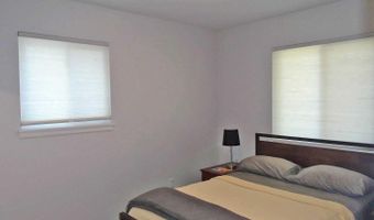 616 Leona Dr, Ann Arbor, MI 48103