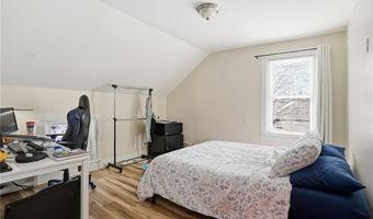 20 Mount Pleasant View Ave, Cumberland, RI 02864