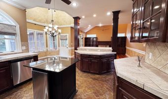 4716 AMBERWOOD Ln, Anniston, AL 36207