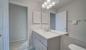 7010 GREEN SPRING Ln, Alexandria, VA 22306