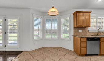 12405 Nina Pearl Dr, El Paso, TX 79938