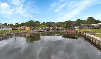 1610 Juno Trl, Astor, FL 32102